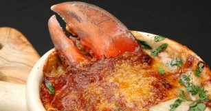 オマールのツメグラタン